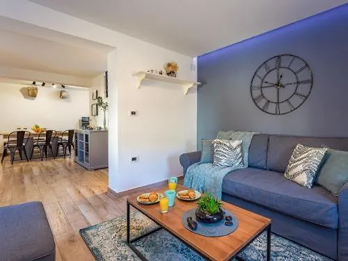 Holiday home Famea Rural Experience